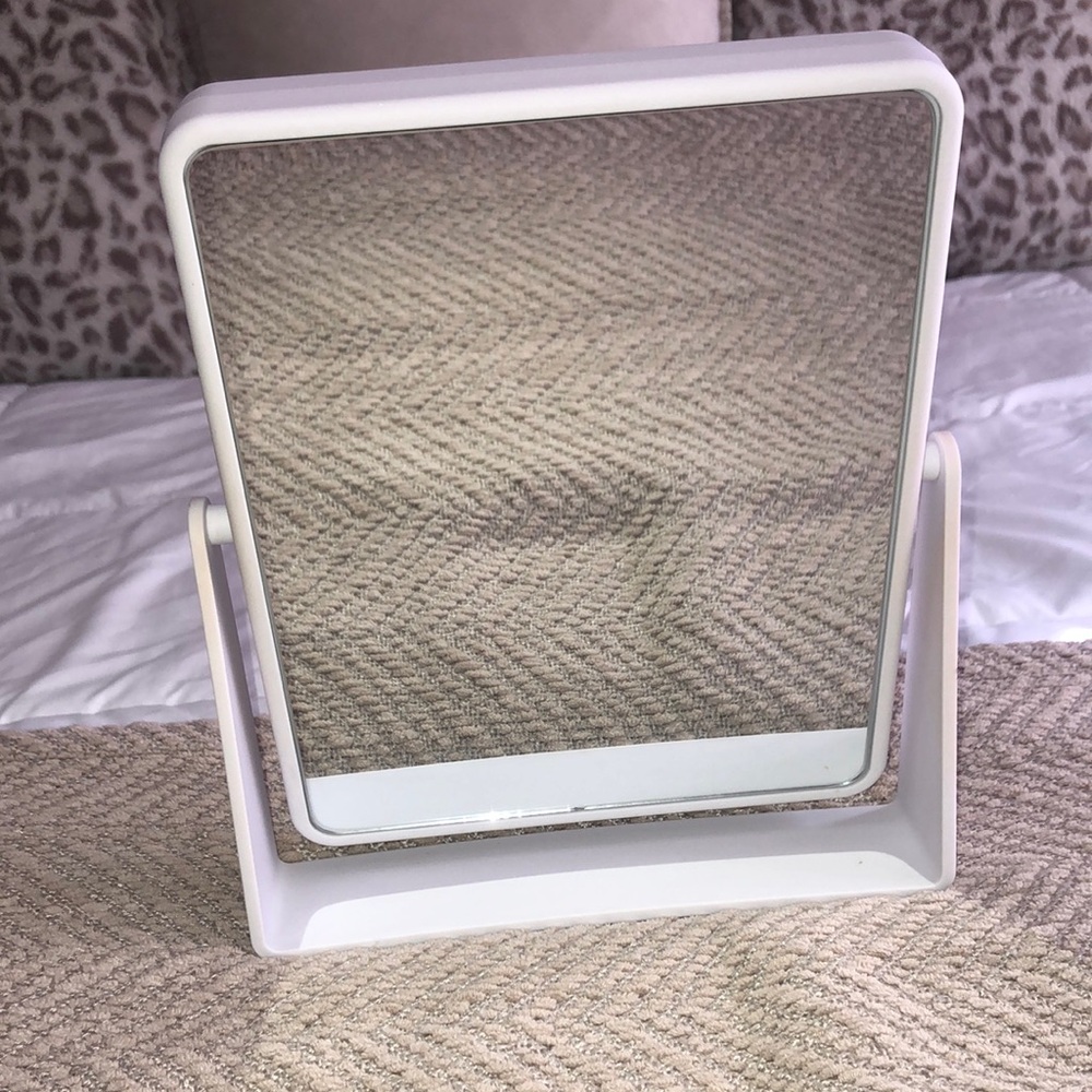 White Vanity Mirror with Minimalist Design and Elegant Finish - Picture 3 of 7